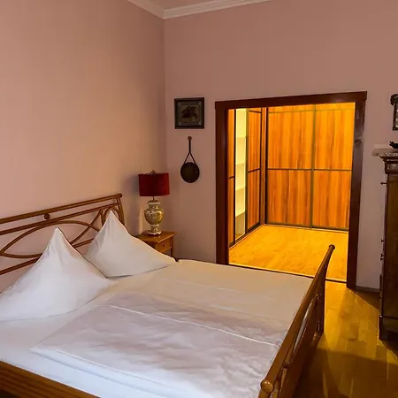 Vintage Charm In The Heart Of *